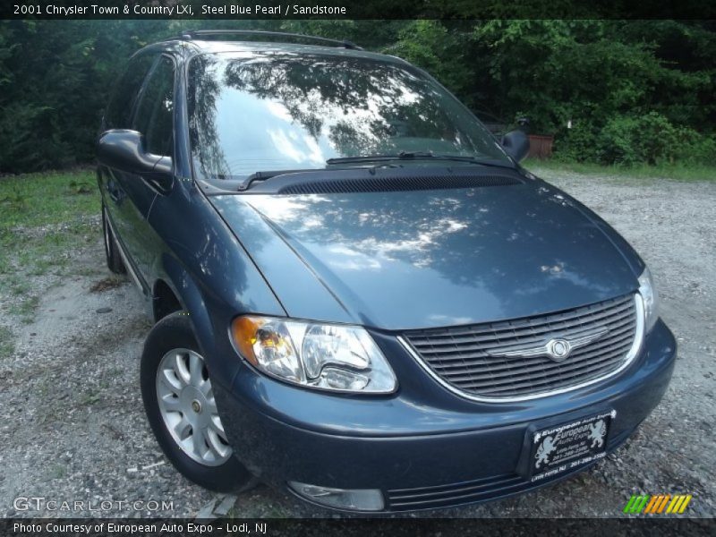 Steel Blue Pearl / Sandstone 2001 Chrysler Town & Country LXi
