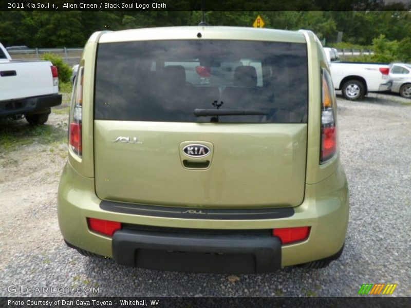 Alien Green / Black Soul Logo Cloth 2011 Kia Soul +
