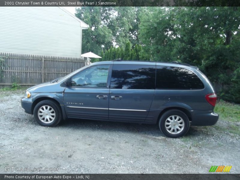 Steel Blue Pearl / Sandstone 2001 Chrysler Town & Country LXi