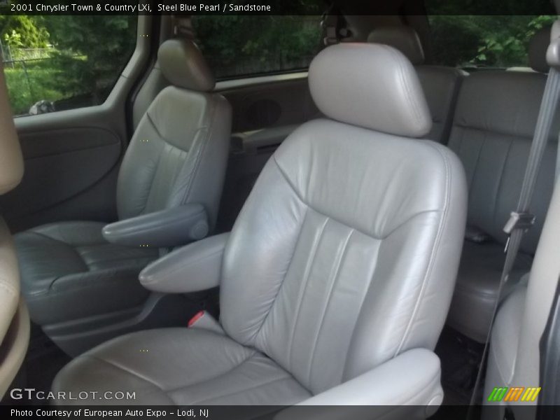 Steel Blue Pearl / Sandstone 2001 Chrysler Town & Country LXi