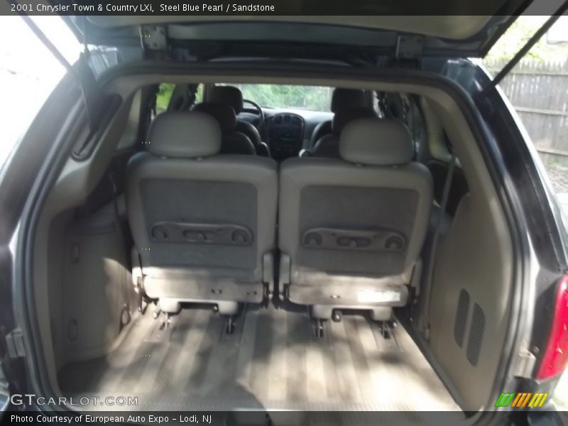 Steel Blue Pearl / Sandstone 2001 Chrysler Town & Country LXi