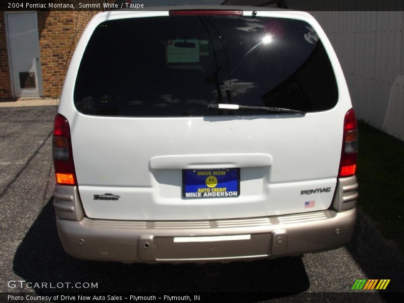 Summit White / Taupe 2004 Pontiac Montana