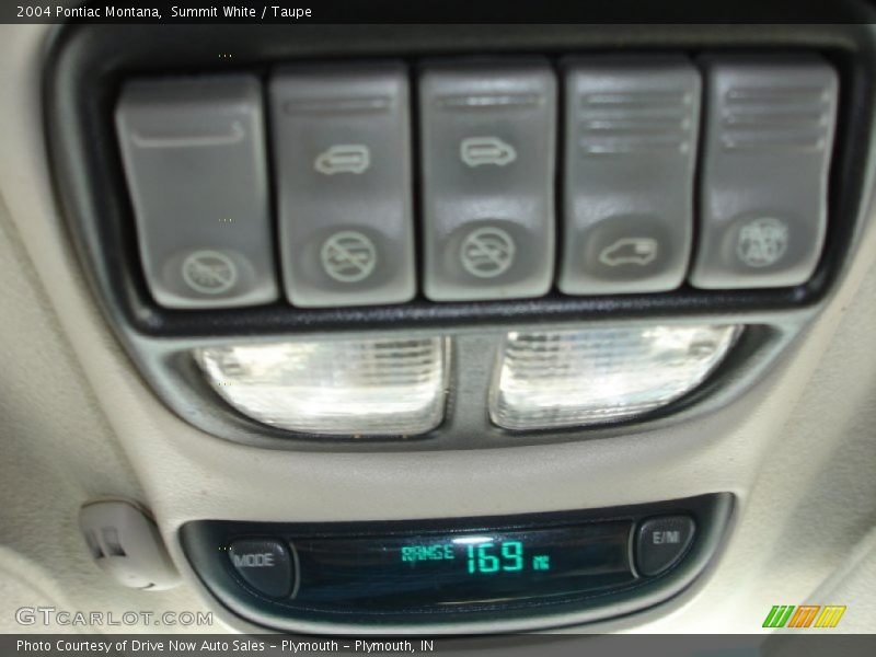 Summit White / Taupe 2004 Pontiac Montana