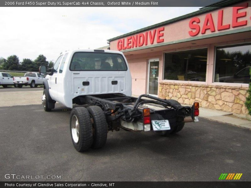 Oxford White / Medium Flint 2006 Ford F450 Super Duty XL SuperCab 4x4 Chassis