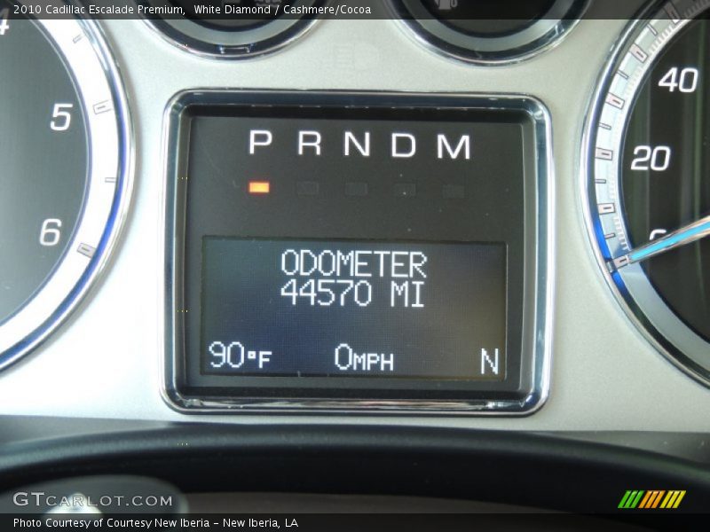 White Diamond / Cashmere/Cocoa 2010 Cadillac Escalade Premium