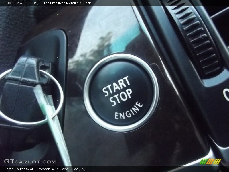 Titanium Silver Metallic / Black 2007 BMW X5 3.0si