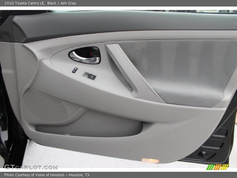 Black / Ash Gray 2010 Toyota Camry LE