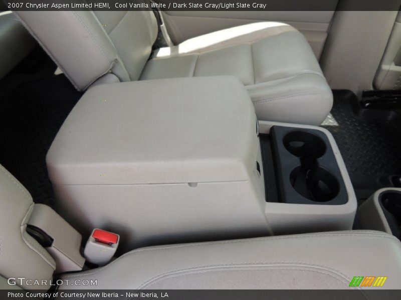 Cool Vanilla White / Dark Slate Gray/Light Slate Gray 2007 Chrysler Aspen Limited HEMI