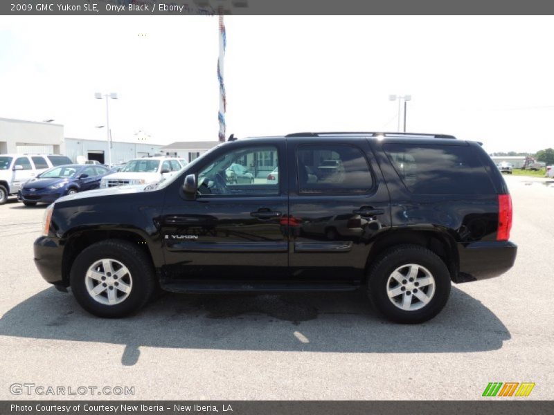 Onyx Black / Ebony 2009 GMC Yukon SLE