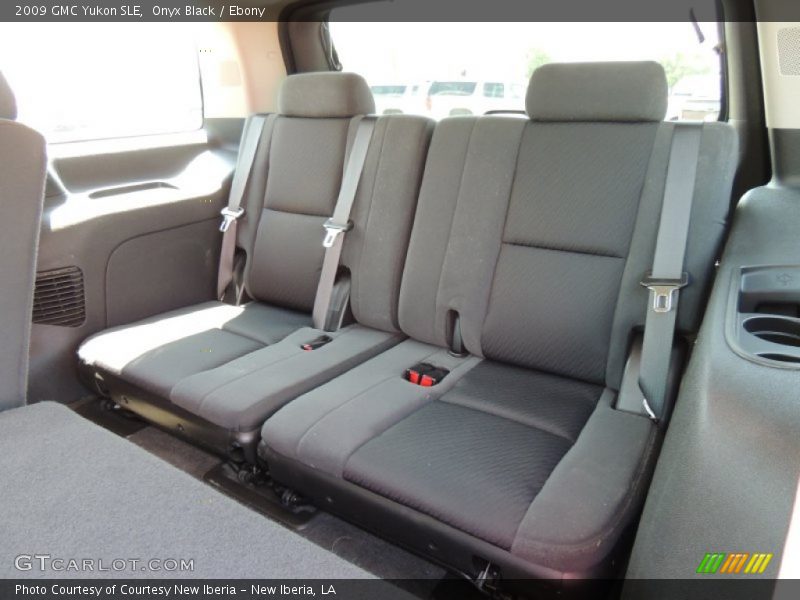 Onyx Black / Ebony 2009 GMC Yukon SLE