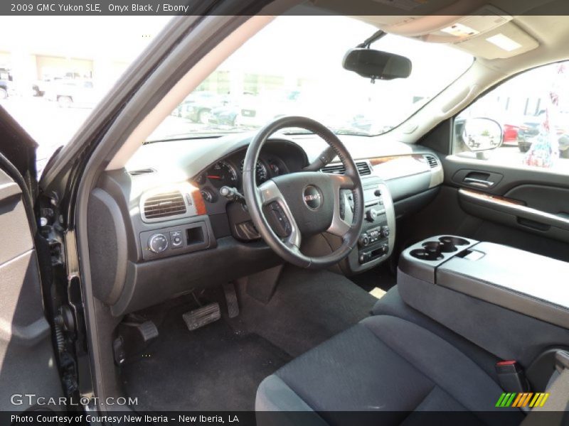 Onyx Black / Ebony 2009 GMC Yukon SLE