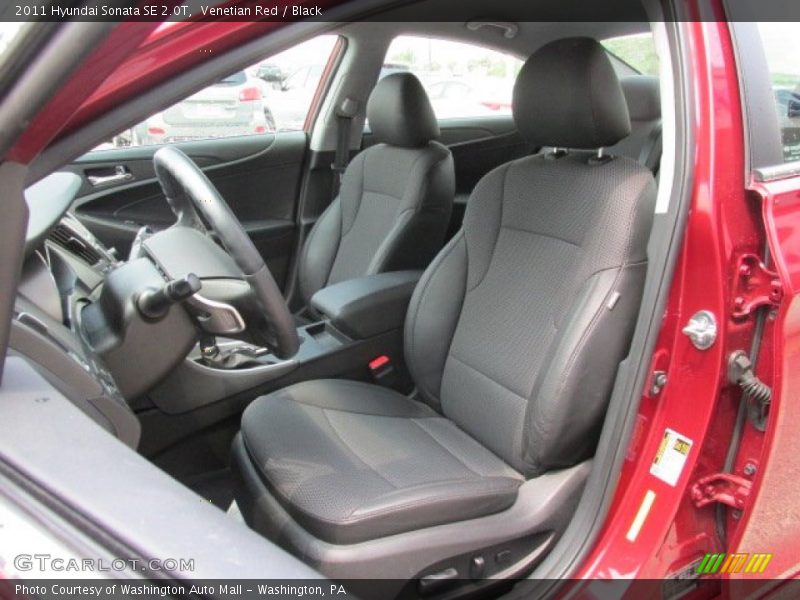 Venetian Red / Black 2011 Hyundai Sonata SE 2.0T