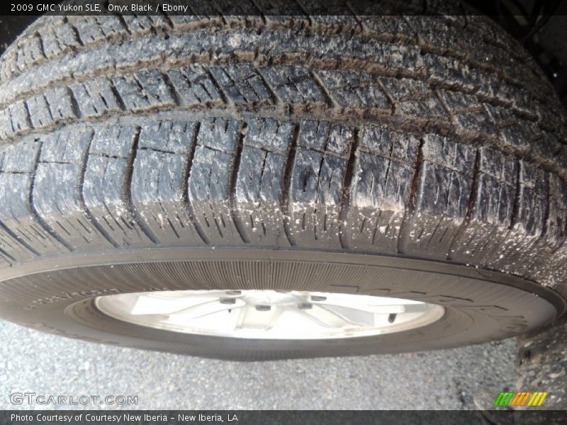 Onyx Black / Ebony 2009 GMC Yukon SLE