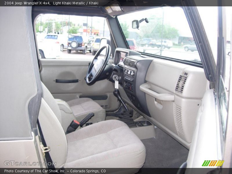 Light Khaki Metallic / Khaki 2004 Jeep Wrangler X 4x4