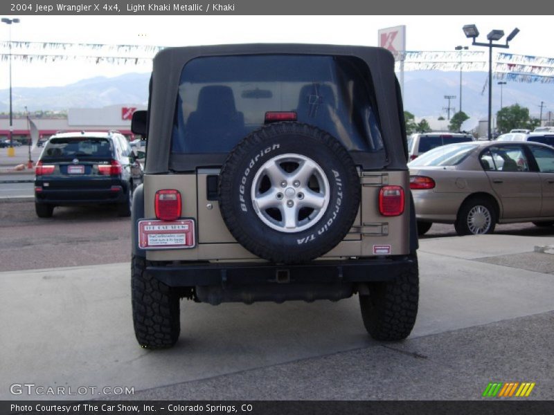 Light Khaki Metallic / Khaki 2004 Jeep Wrangler X 4x4