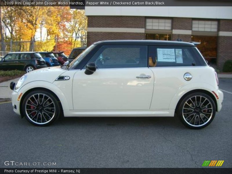 Pepper White / Checkered Carbon Black/Black 2009 Mini Cooper John Cooper Works Hardtop