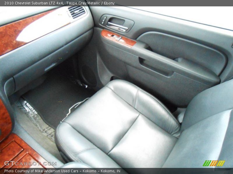 Taupe Gray Metallic / Ebony 2010 Chevrolet Suburban LTZ 4x4