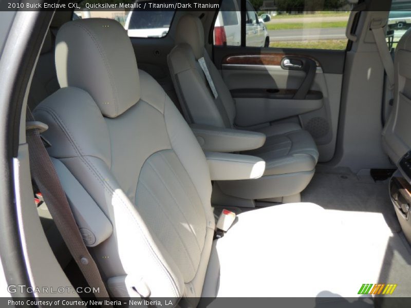 Quicksilver Metallic / Titanium/Dark Titanium 2010 Buick Enclave CXL