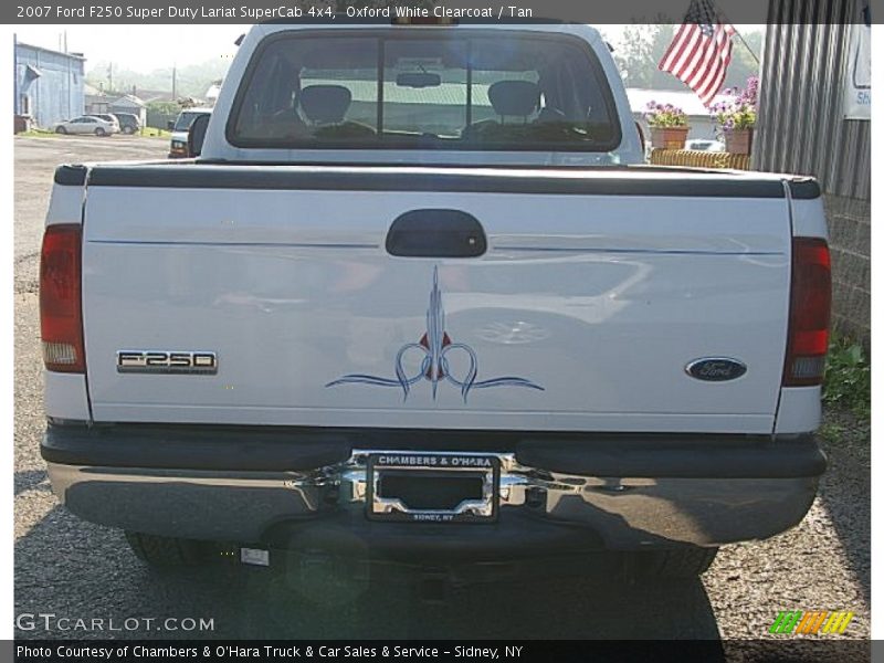 Oxford White Clearcoat / Tan 2007 Ford F250 Super Duty Lariat SuperCab 4x4