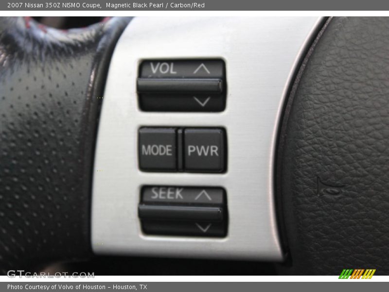 Controls of 2007 350Z NISMO Coupe