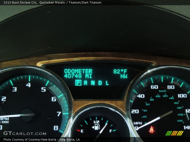 Quicksilver Metallic / Titanium/Dark Titanium 2010 Buick Enclave CXL