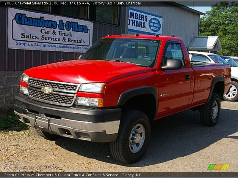 Victory Red / Dark Charcoal 2005 Chevrolet Silverado 3500 Regular Cab 4x4