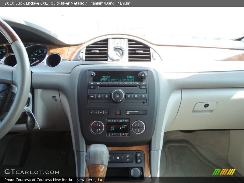 Quicksilver Metallic / Titanium/Dark Titanium 2010 Buick Enclave CXL
