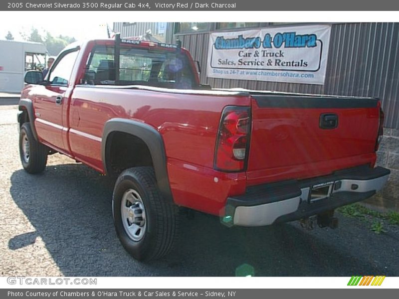 Victory Red / Dark Charcoal 2005 Chevrolet Silverado 3500 Regular Cab 4x4