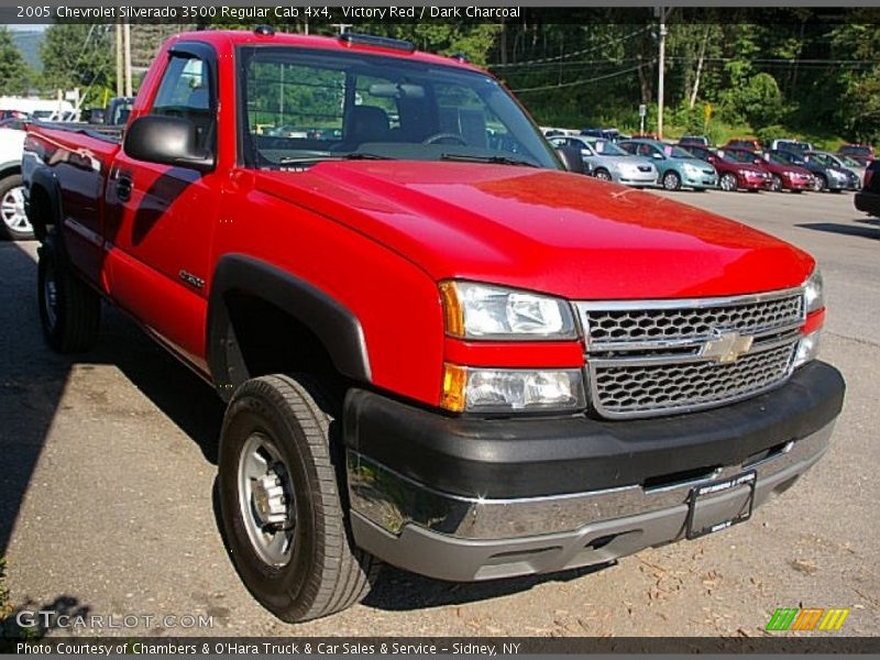 Victory Red / Dark Charcoal 2005 Chevrolet Silverado 3500 Regular Cab 4x4