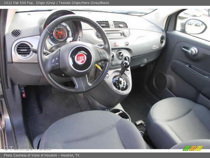 Grigio (Grey) / Tessuto Grigio/Nero (Grey/Black) 2012 Fiat 500 Pop