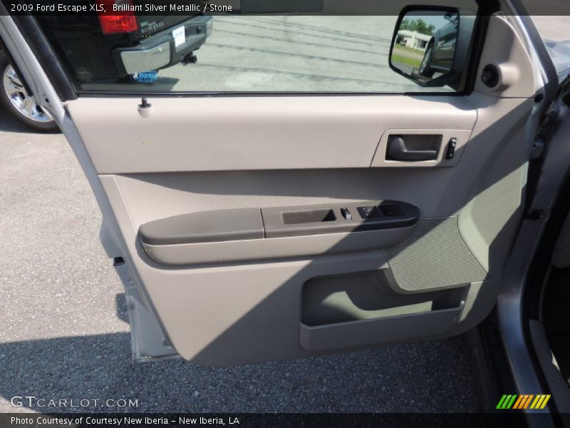 Brilliant Silver Metallic / Stone 2009 Ford Escape XLS