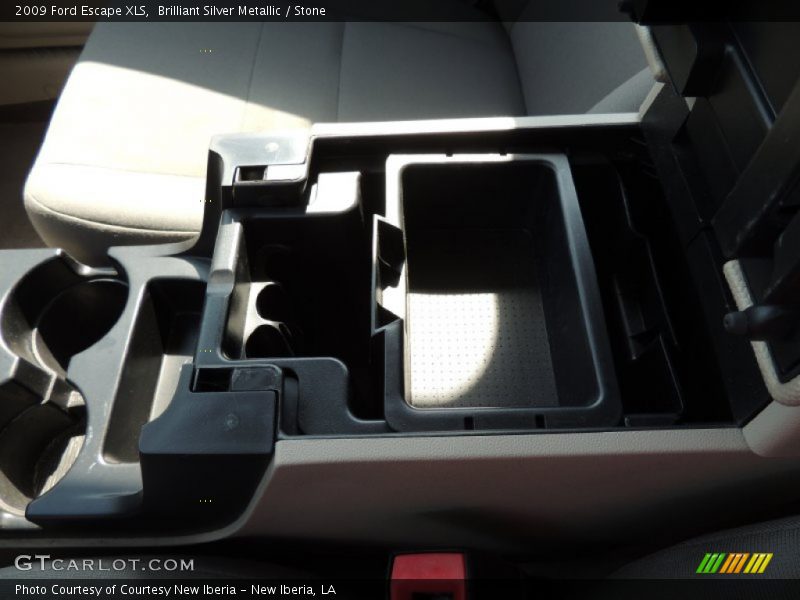 Brilliant Silver Metallic / Stone 2009 Ford Escape XLS