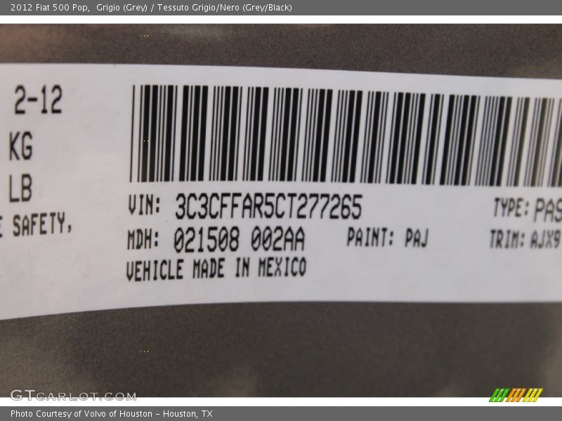 Grigio (Grey) / Tessuto Grigio/Nero (Grey/Black) 2012 Fiat 500 Pop