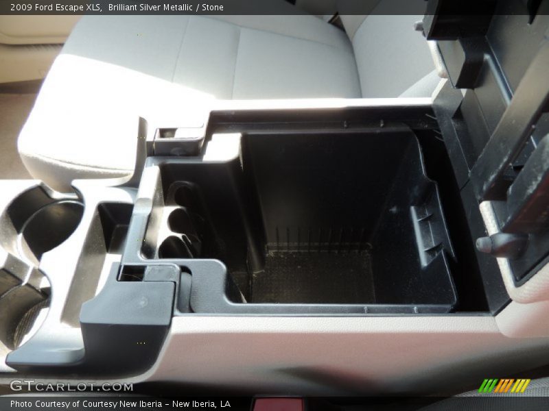 Brilliant Silver Metallic / Stone 2009 Ford Escape XLS