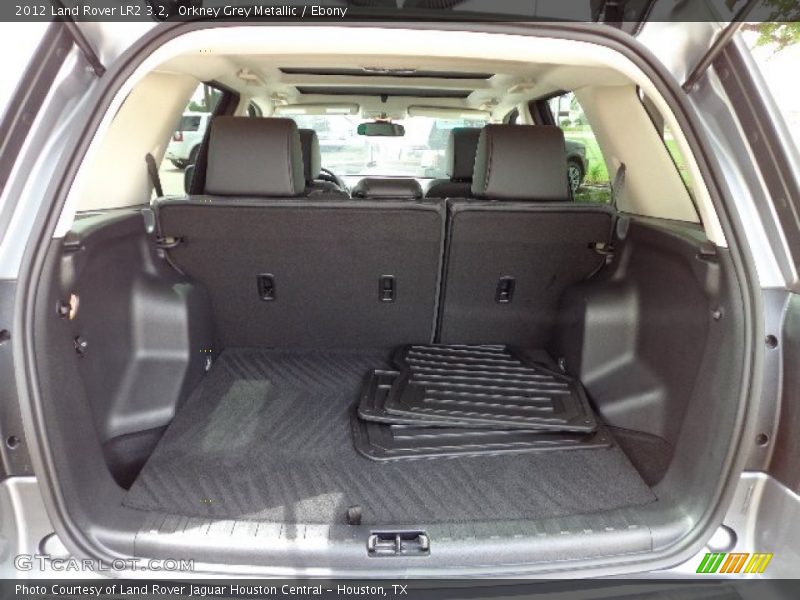 Orkney Grey Metallic / Ebony 2012 Land Rover LR2 3.2