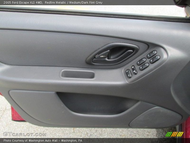 Redfire Metallic / Medium/Dark Flint Grey 2005 Ford Escape XLS 4WD