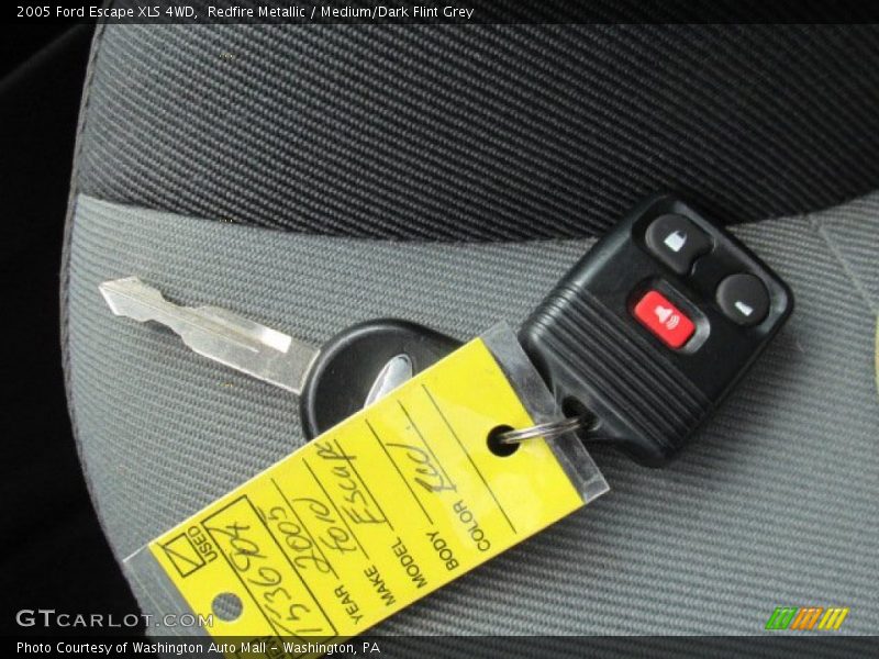 Redfire Metallic / Medium/Dark Flint Grey 2005 Ford Escape XLS 4WD