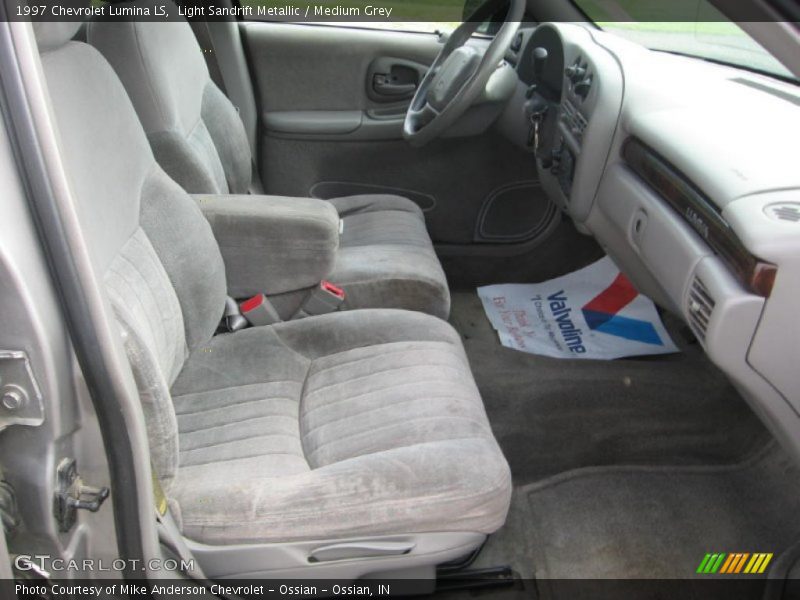 Light Sandrift Metallic / Medium Grey 1997 Chevrolet Lumina LS
