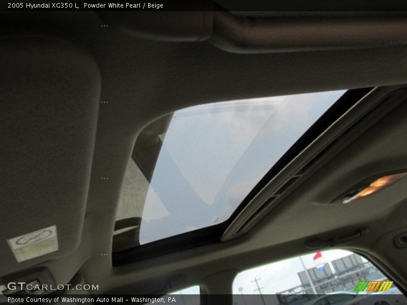 Powder White Pearl / Beige 2005 Hyundai XG350 L