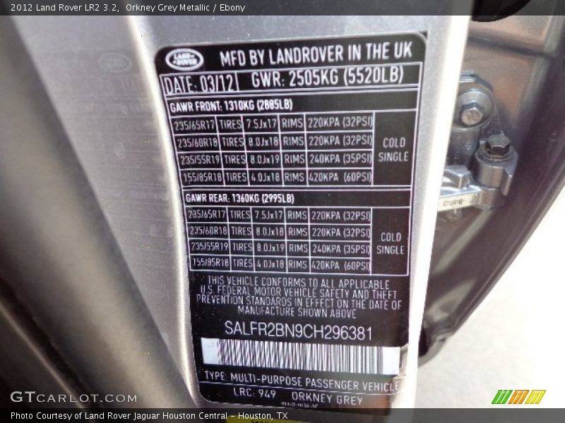Orkney Grey Metallic / Ebony 2012 Land Rover LR2 3.2