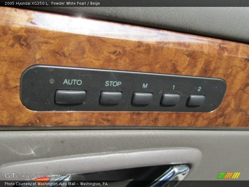 Powder White Pearl / Beige 2005 Hyundai XG350 L