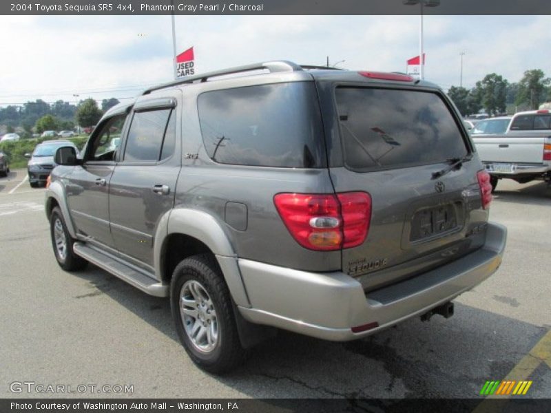 Phantom Gray Pearl / Charcoal 2004 Toyota Sequoia SR5 4x4