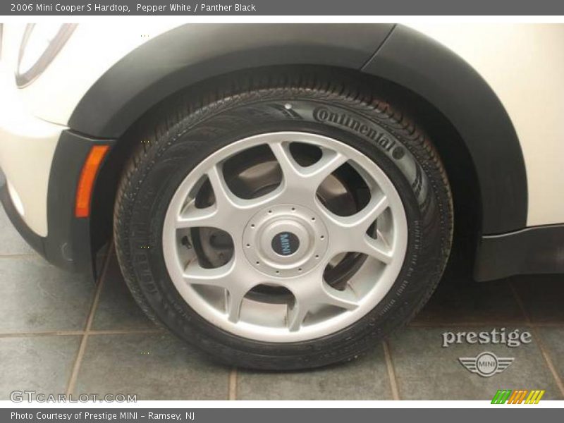Pepper White / Panther Black 2006 Mini Cooper S Hardtop