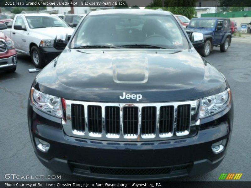 Blackberry Pearl / Black 2011 Jeep Grand Cherokee Laredo 4x4