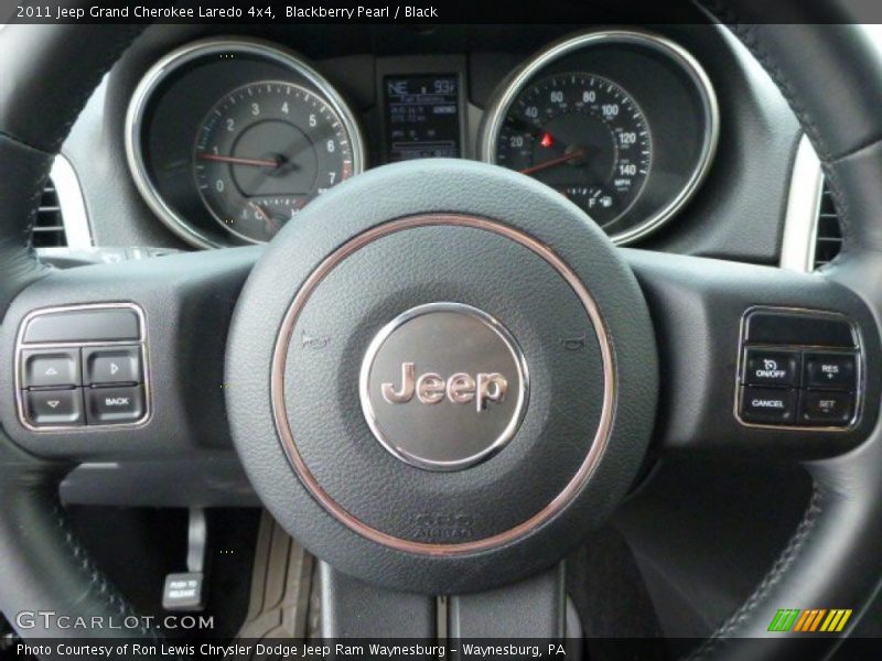 Blackberry Pearl / Black 2011 Jeep Grand Cherokee Laredo 4x4