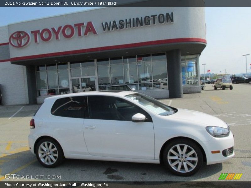 Candy White / Titan Black 2011 Volkswagen Golf 2 Door TDI