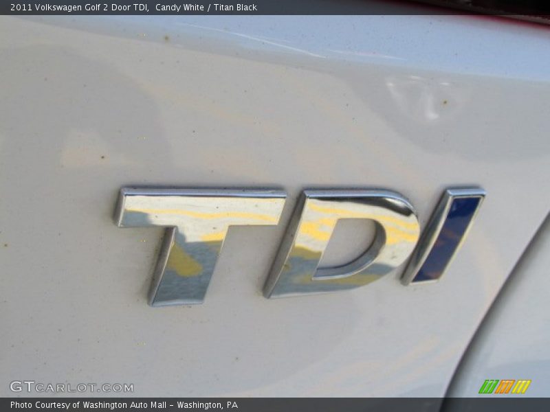 Candy White / Titan Black 2011 Volkswagen Golf 2 Door TDI