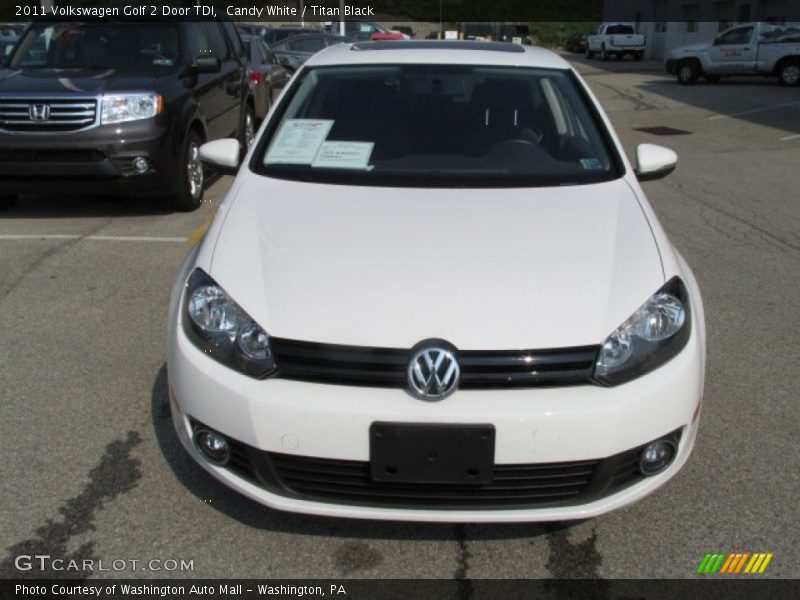 Candy White / Titan Black 2011 Volkswagen Golf 2 Door TDI