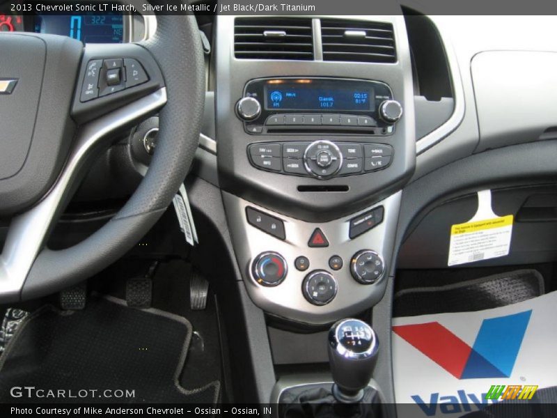 Silver Ice Metallic / Jet Black/Dark Titanium 2013 Chevrolet Sonic LT Hatch