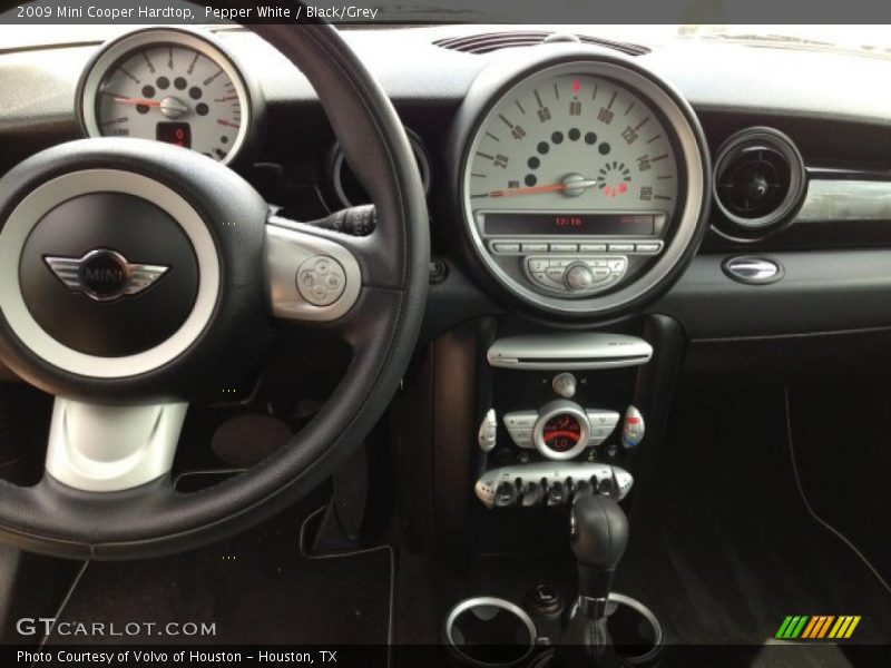 Pepper White / Black/Grey 2009 Mini Cooper Hardtop